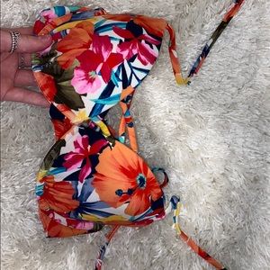 hollister swimsuit top